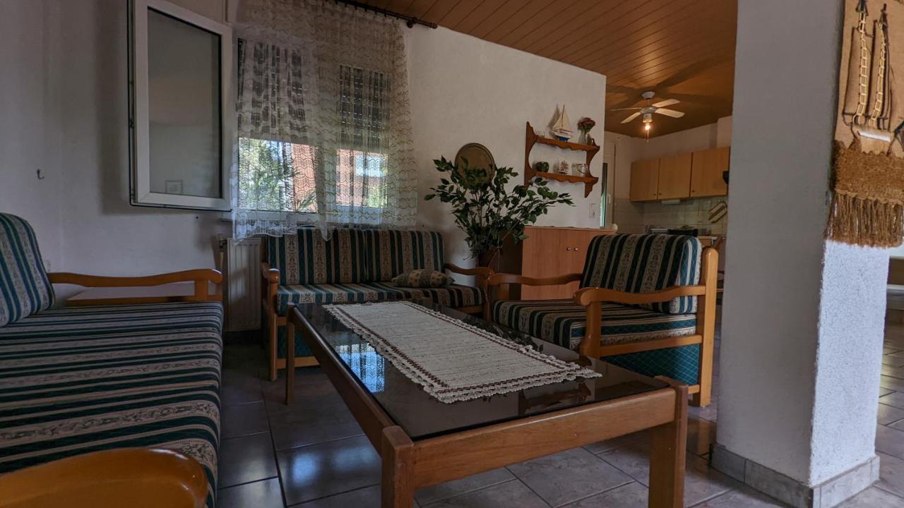 Moustaki Appartement Keramotí Buitenkant foto
